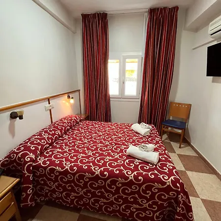 Hotel Emilio-3